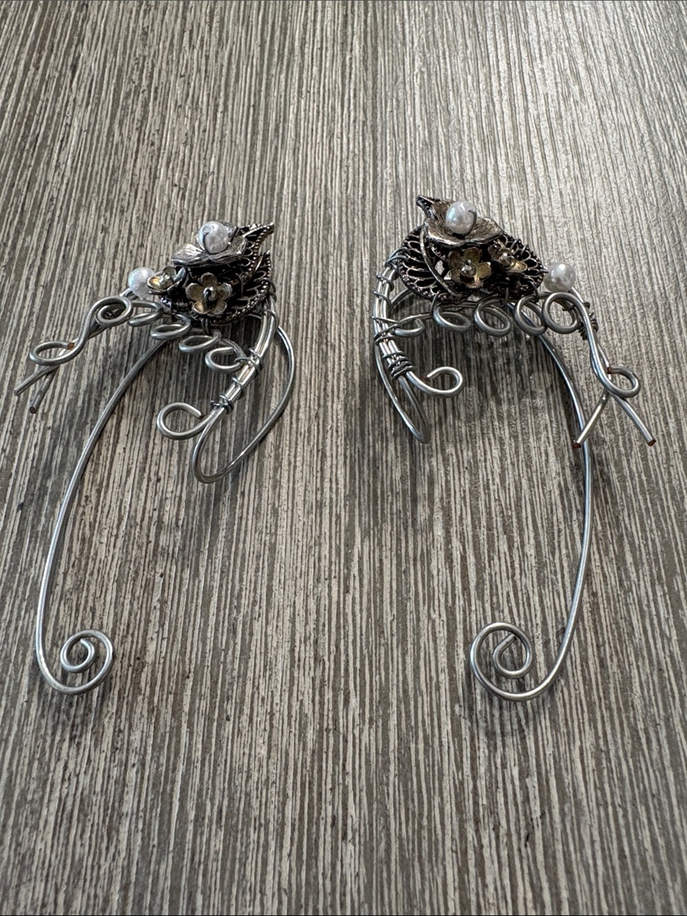Silver-Tone Floral Pearl Accent Ear Cuffs (Pair)